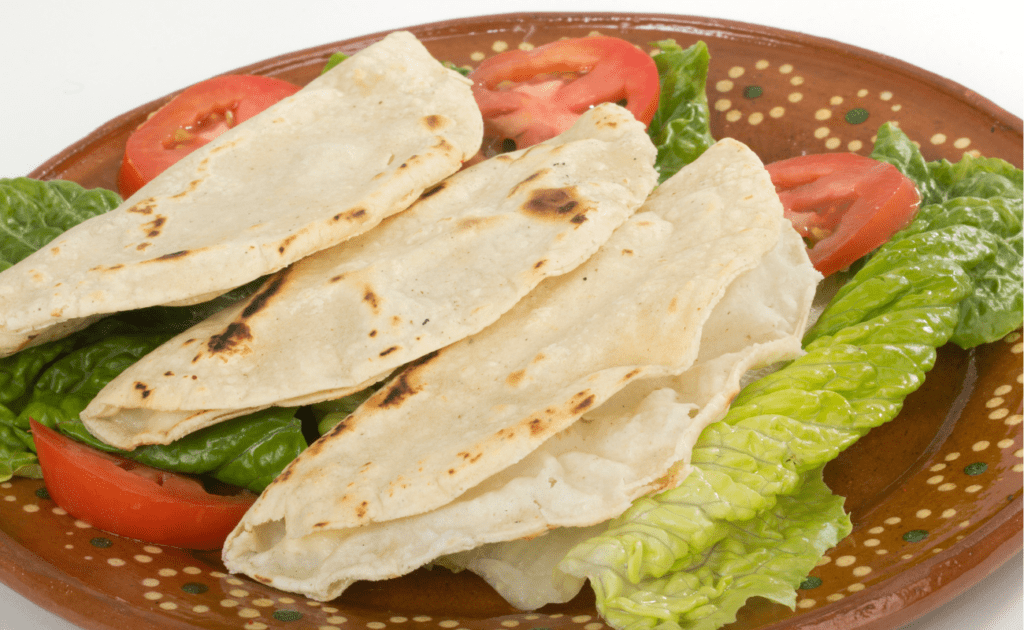 quesadillas al comal