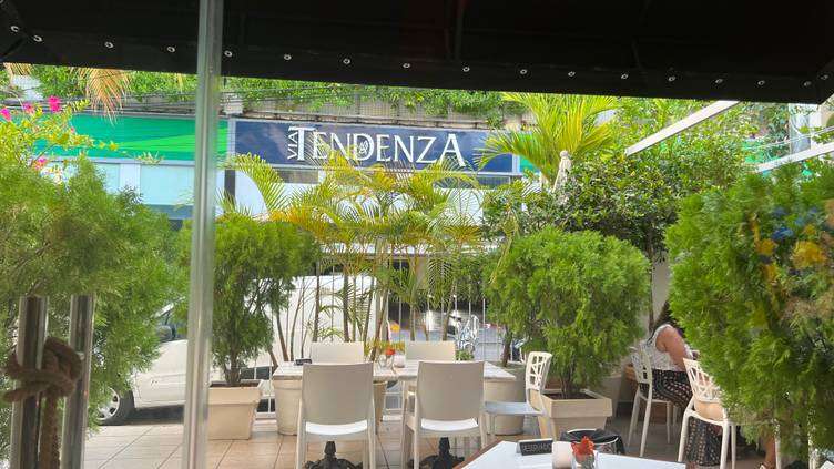 restaurante con terraza