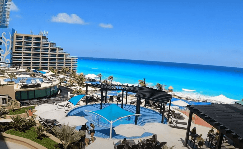 hotel con vista al mar de cancún