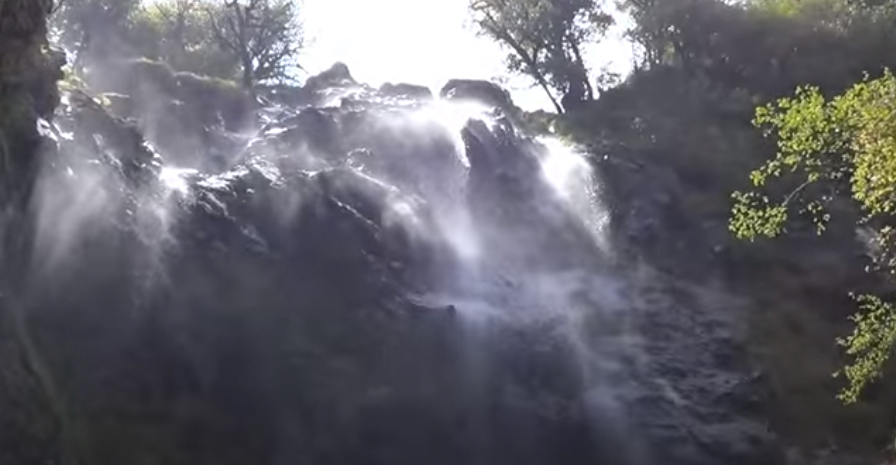 Cascada cañón del sumidero.