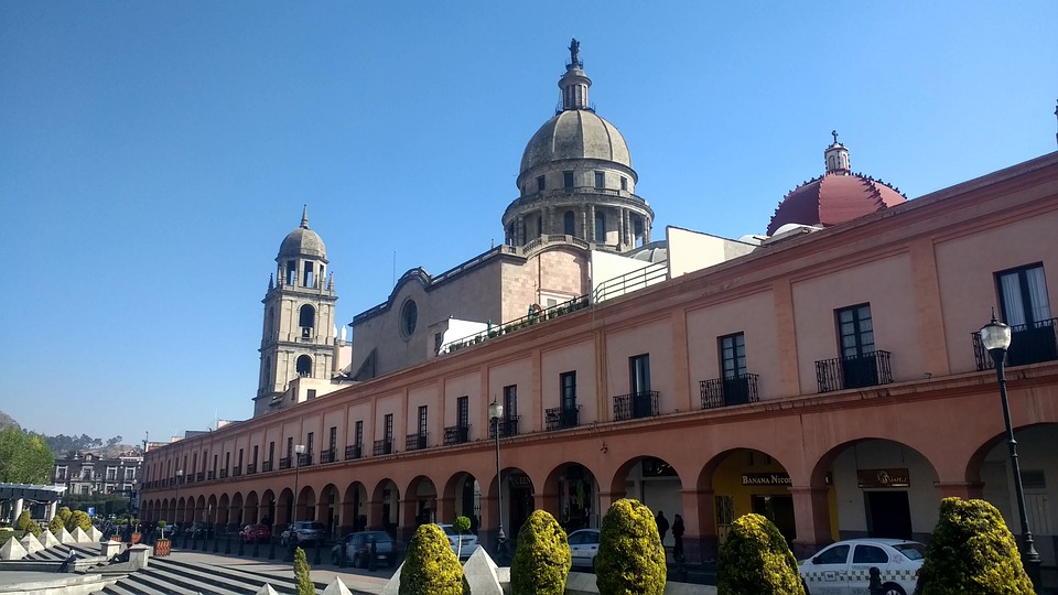 Los Portales toluca