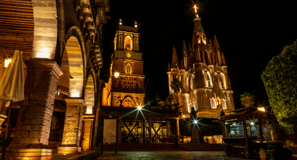 San miguel de allende de noche