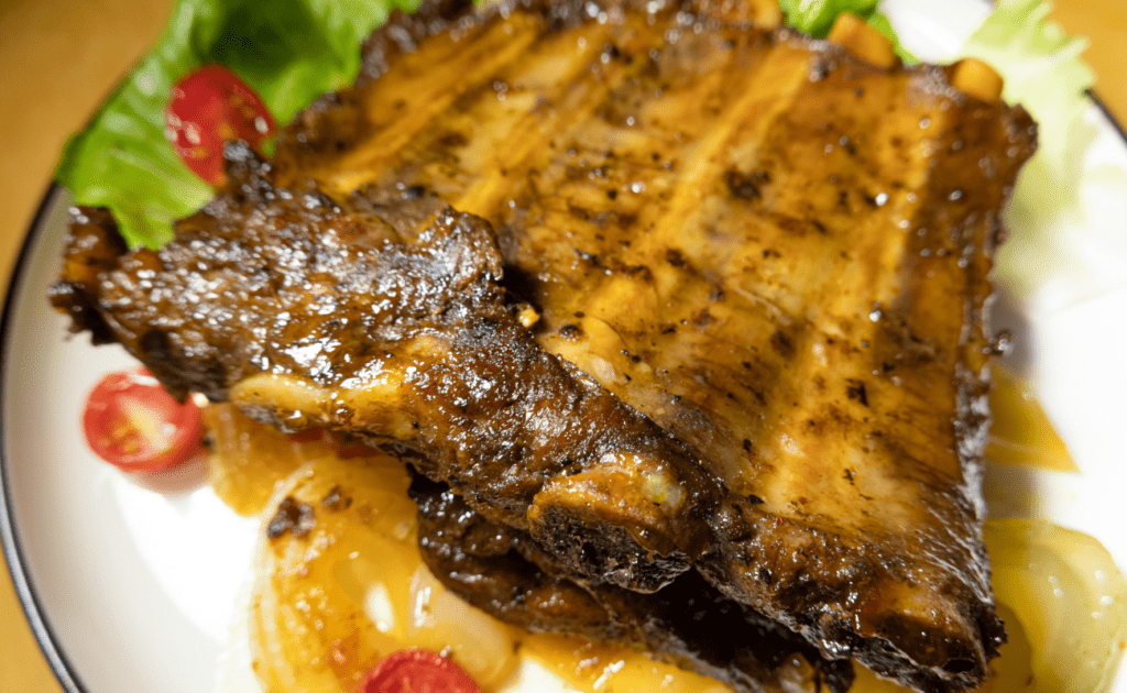 costillas de cerdo en salsa verde